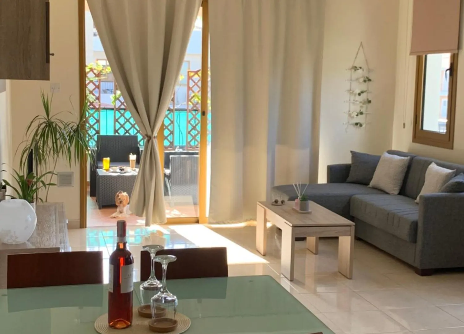Seascape Apartment Larnaca 0*,  Kıbrıs